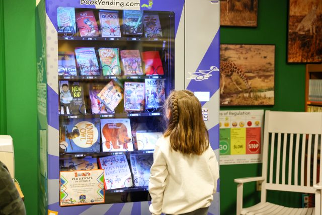 Book Vending Machine