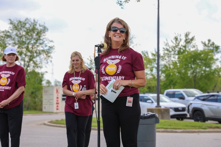 Running is Elementary: PHM Superintendent welcomes runners and patrons