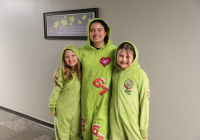 Elsie-Rogers-Holiday-Door-Contest-12-17-25-3